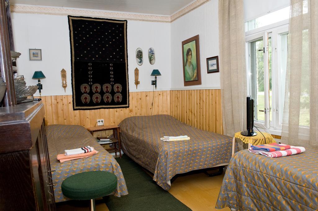 Kartano Hostel Kokemäki Exterior foto